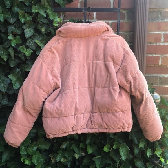 American Eagle Small Blush Corduroy Puffer Coat - Picture 6 of 9
